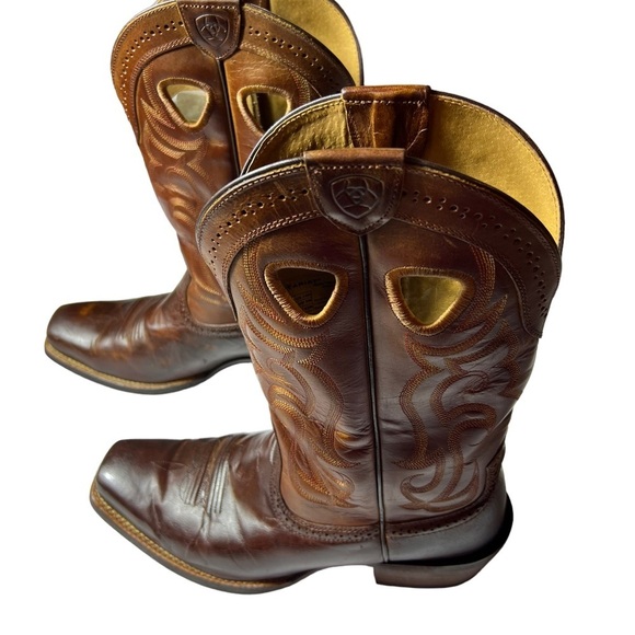 Ariat Men\'s Heritage Roughstock Western Performance Boots size 10B main image 10